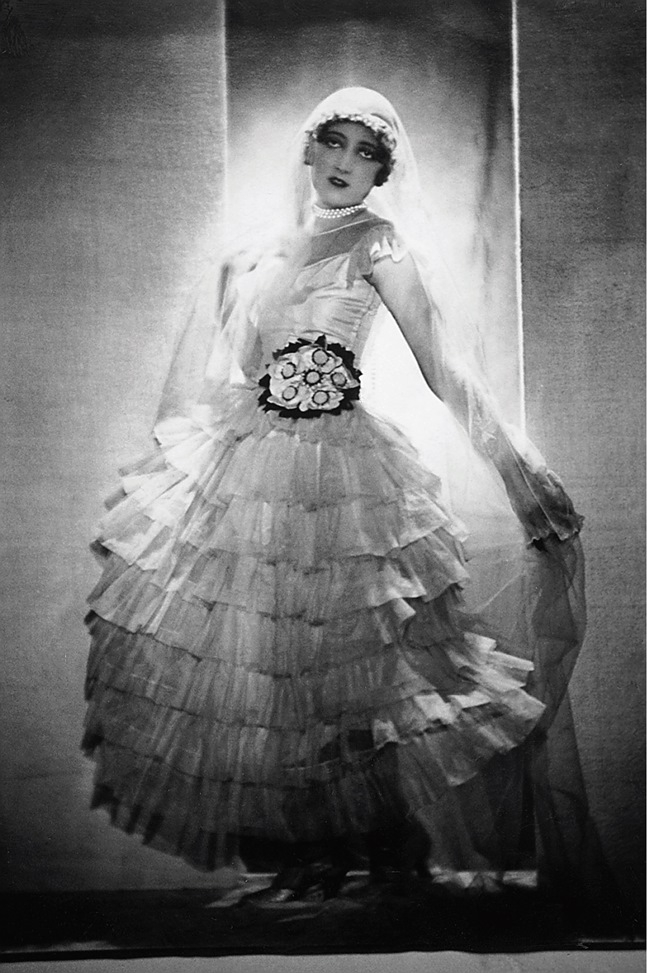 Тея Бобрикова в платье Lanvin. Париж, 1923 год