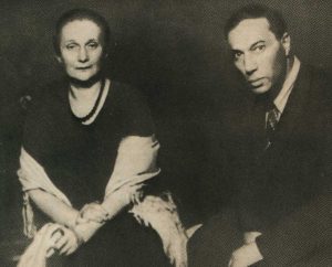 Поэты Анна Ахматова и Борис Пастернак
